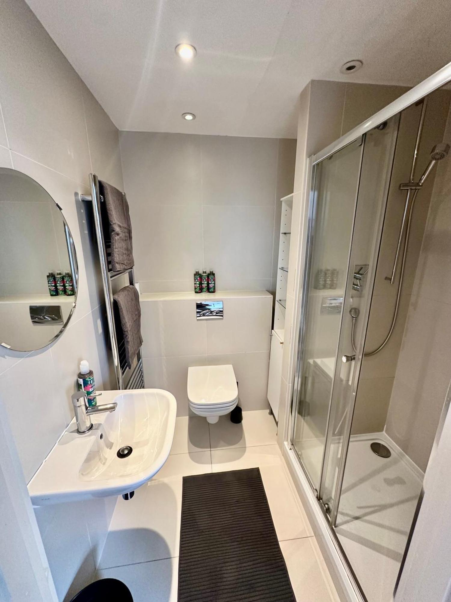 Appartement Large, Family Friendly 3-bed Flat In Wood Londres