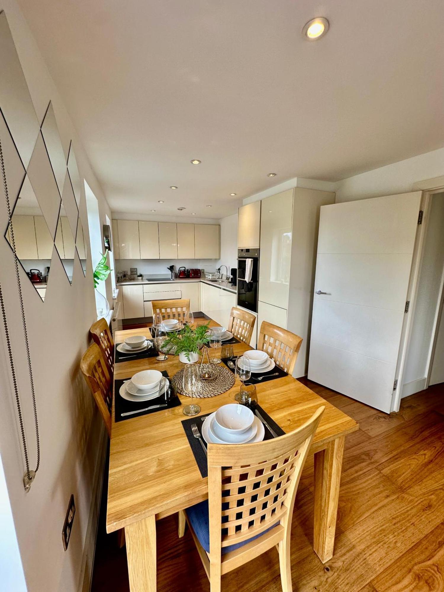Large, Family Friendly 3-bed Flat In Wood Appartement Londres